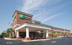 Holiday Inn Express Leland - Wilmington Area By Ihg